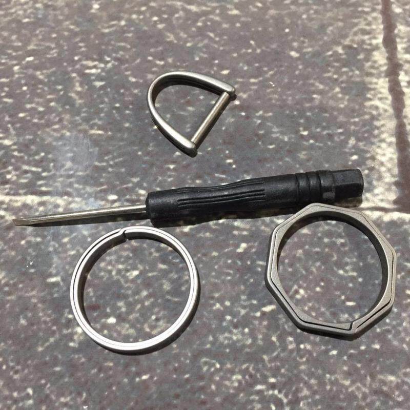 Non-polar titanium alloy key buckle numerical control titanium alloy horseshoe buckle pure titanium car special key buckle ring octagonal ring