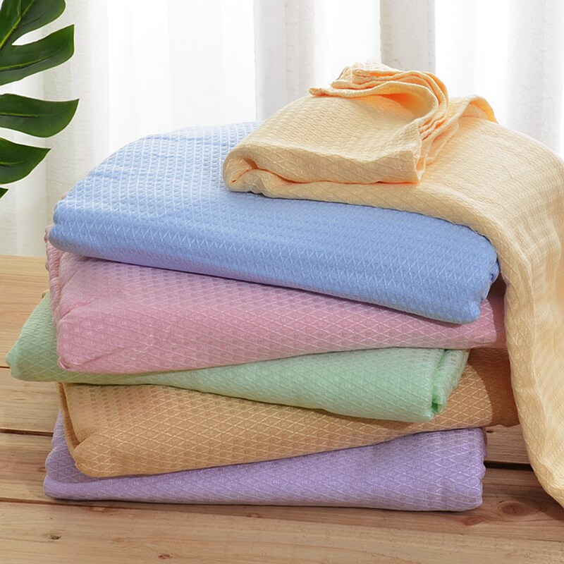 Bamboo fiber towel is air conditioned by baby baby baby air conditioned by summer thin ice wire kindergarten nap blanket
