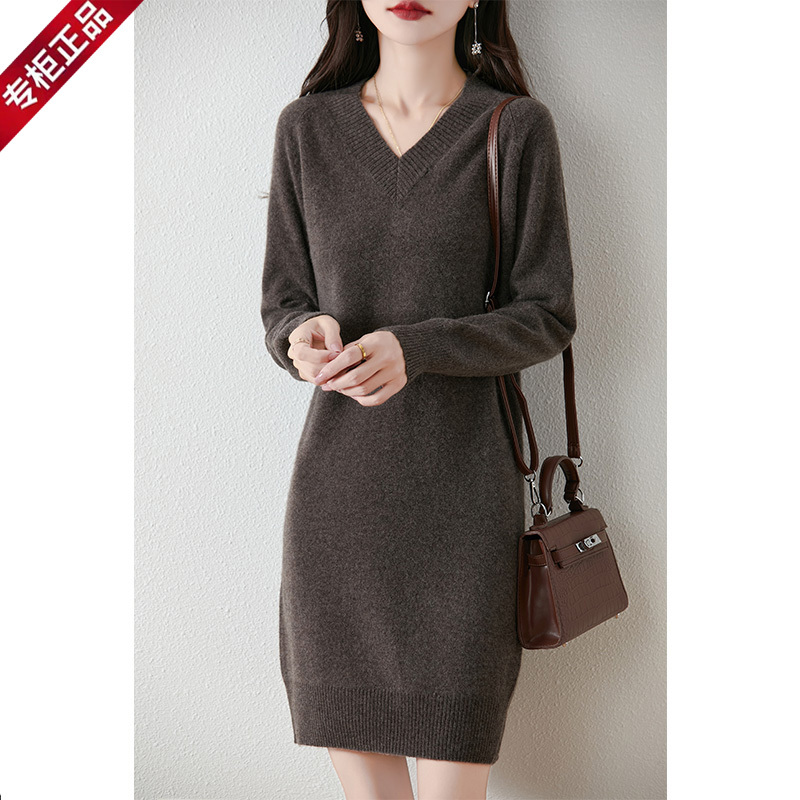 2025 Autumn/Winter New V-Neck Dress for Women, Mid-Length Soft Solid Color Knitted Sweater, Loose Long Dress