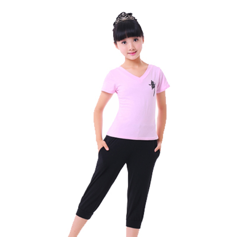 Nhảy váy girlpractice quần áo trẻ thử nghiệm cấp cô gái mùa thu / mùa đông Trung Quốc luyện tập vũ đạo phù hợp với phân chia phù hợp với quần áo Latinh.