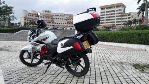 Xây dựng Yamaha Xintianjian YBR150 bên hộp Feizhi YS150 bên cạnh hộp treo hộp - Xe gắn máy phía sau hộp thùng sau xe máy nhỏ gọn