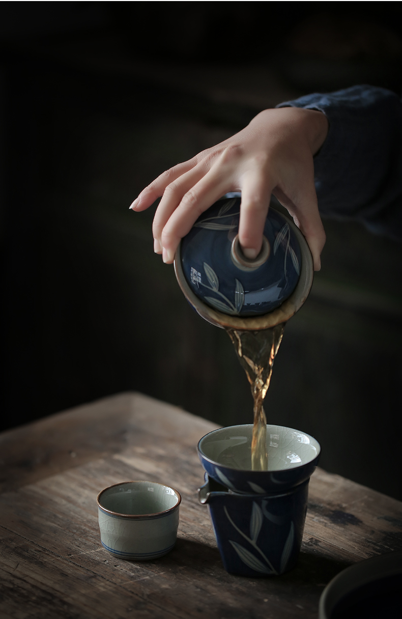 Restoring ancient ways ShangYan hand - made of blue and white porcelain tea tea strainer filter ji blue glaze ceramic tea every mesh tea strainer