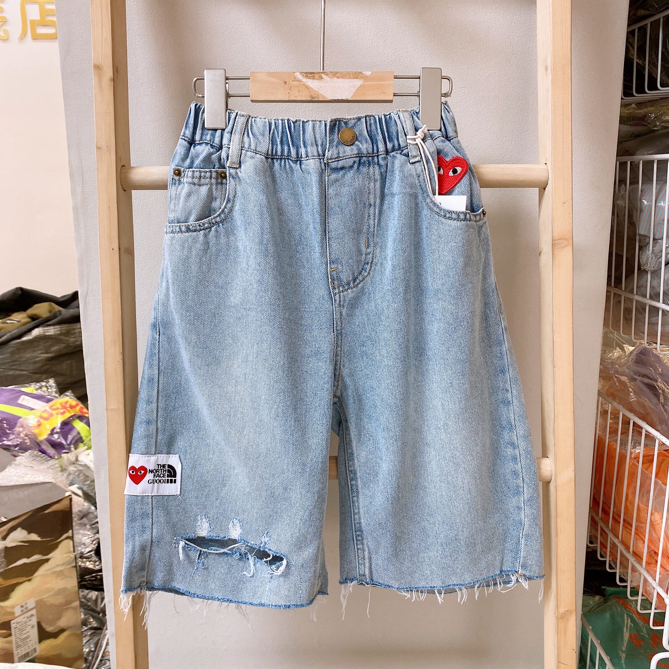 Small classmate children middle and big children summer style Korean version lazy all-match ripped denim pants 1552