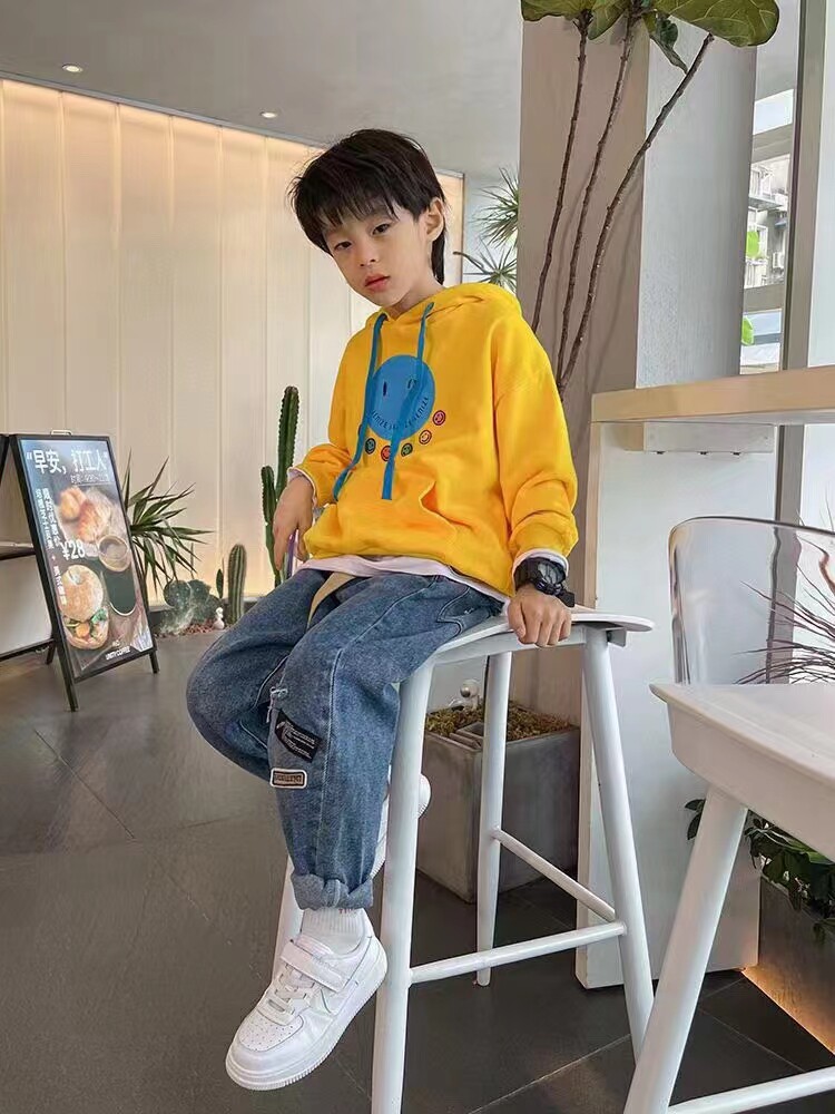 Papaya Z brand spring and autumn terry children's middle and big children loose smiling face printed hooded sweater pure cotton 93769