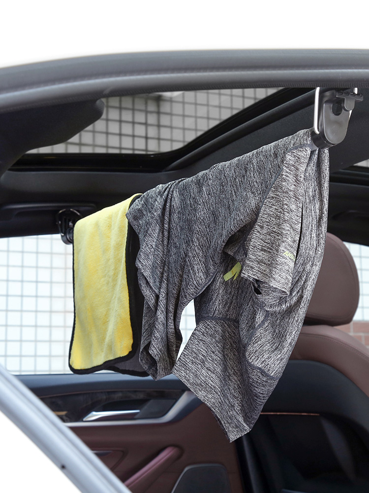 Car clothes rack Car chair back clothes rack Car clothes rack Self-driving travel supplies Car rear telescopic clothes rack