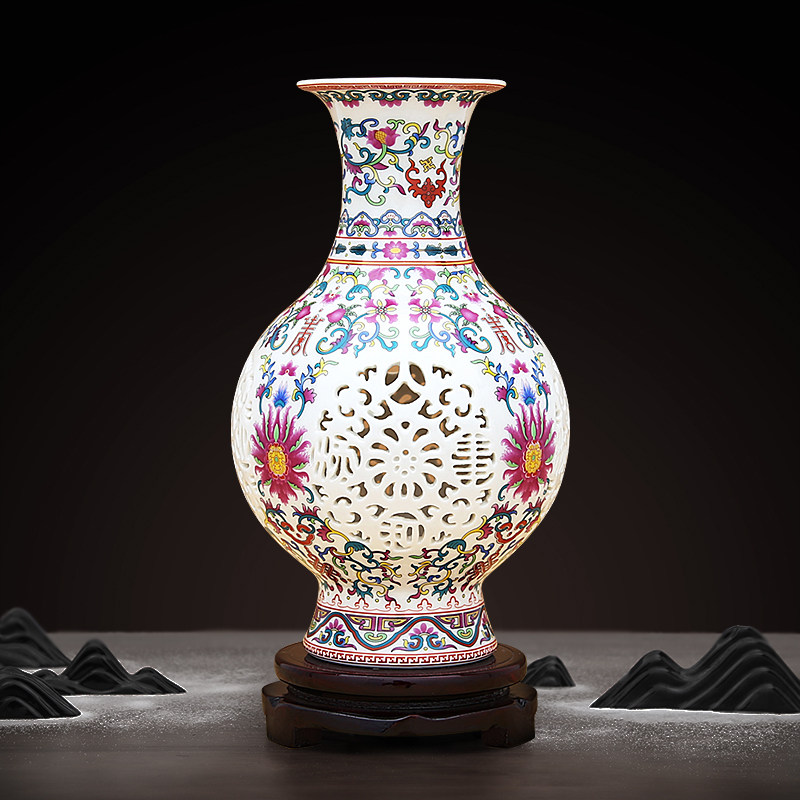 Jingdezhen ceramic vase decoration New Chinese pastel desktop living room flower arrangement wine cabinet decoration bottle