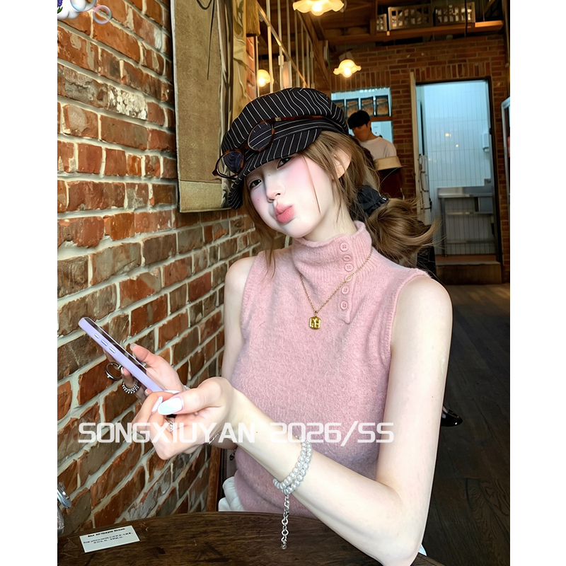 Song Xiuyan Seniors High-Intelligence Pink Turtleneck Knitted Vest with a Youthful Vibe, Sleeveless Short Top