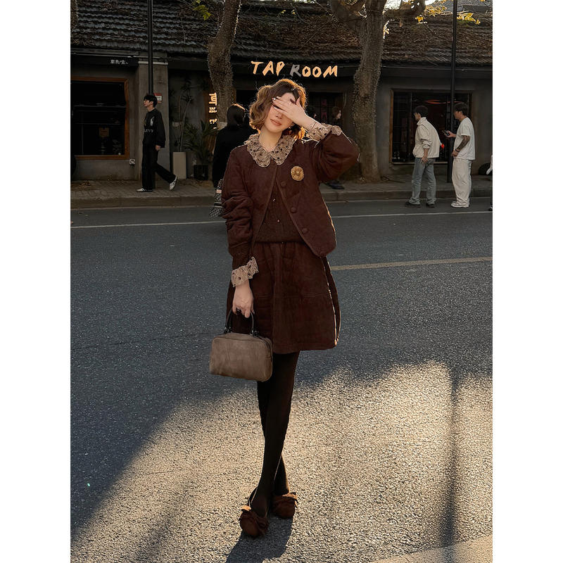 Yolo Youlu•Huaqiu•Spring and Autumn New Chinese Style Dark Pattern Plaid Loose Jacket and Floral Skirt Cotton Suit