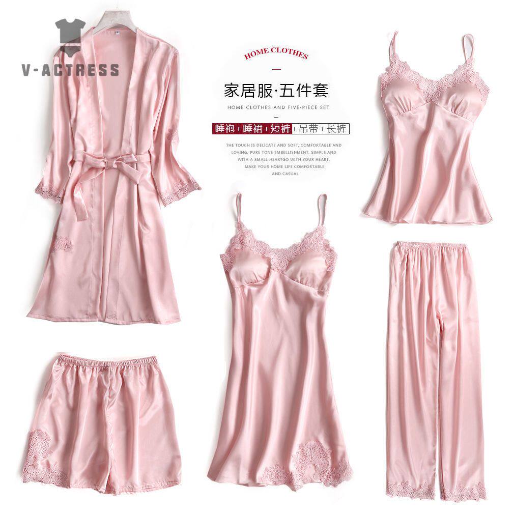 V-actress fashionista's self-reservation recommended sexy ice silk long-sleeved silk thin section shuiyi women