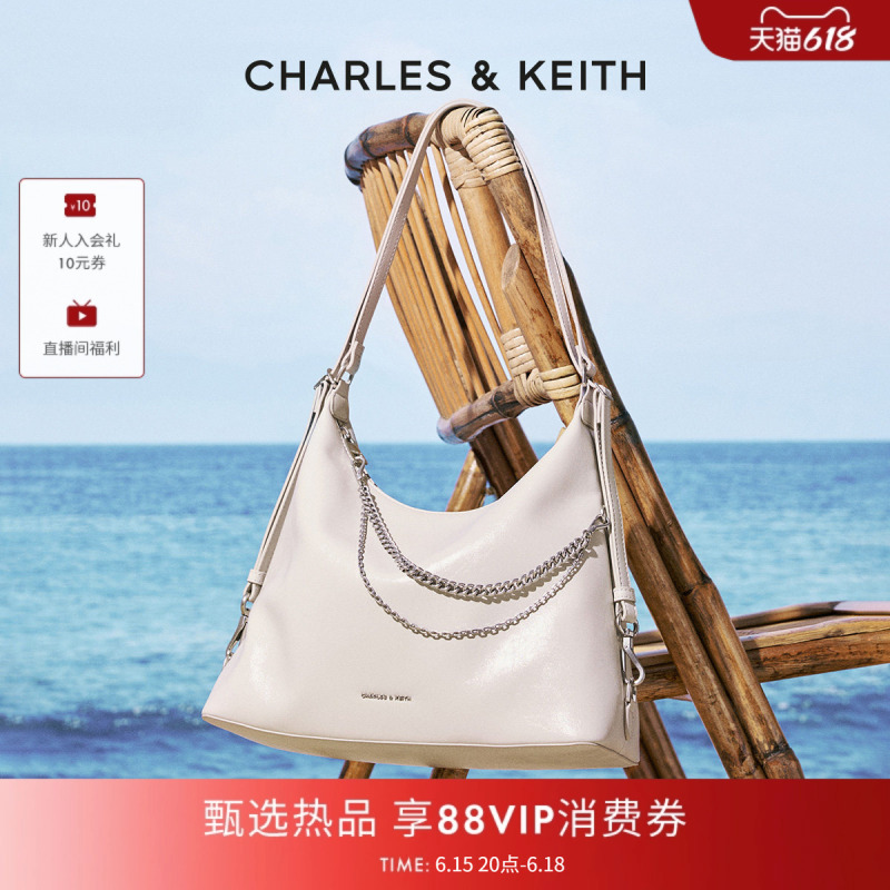Charles&Keith26 Spring New Model Ck2-40782798 Large Capacity Chain Shoulder Tote Bag Backpack Charles&Keith26 Spring New Model Ck2-40782798 Large Capacity Chain Shoulder Tote Bag Backpack