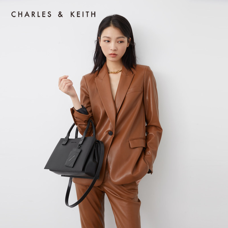 CHARLES & KEITH2020 Autumn New CK2-50671160 ladies minimalist commuter shoulder bag