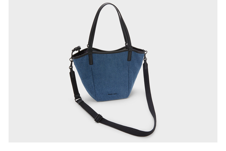 Сумка charles&keith23秋新款ck2-30782201大容量双面设计单肩托特包女 &