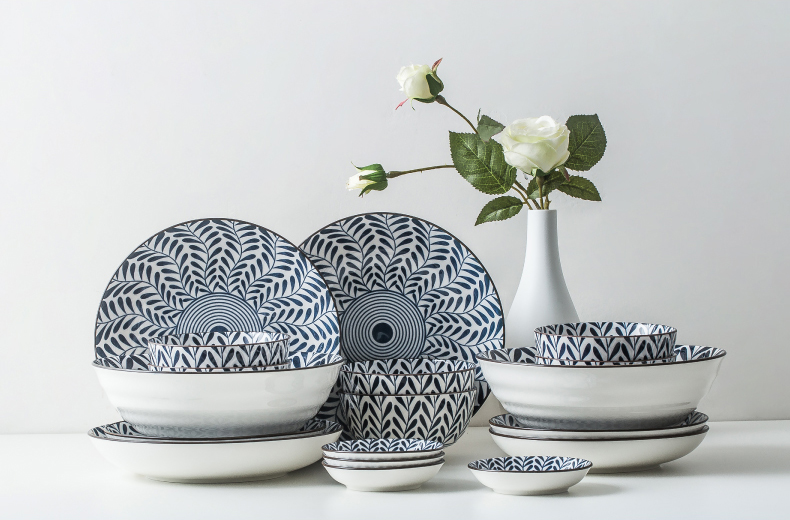 Japanese dishes suit (the somebody else eat rice bowls as ceramic simple dishes chopsticks combination plate