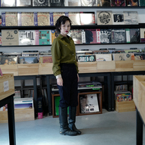 Petite Gamine-wool knitted shirt