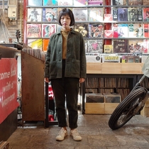 Petite Gamine-a topper