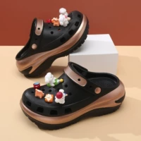 Щенок черно-золотой окраски