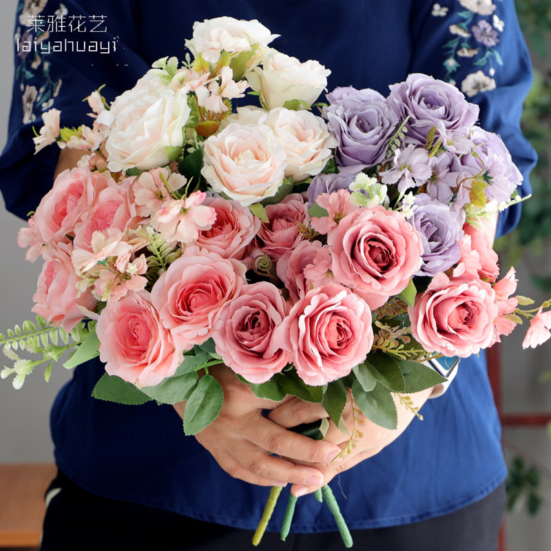 10 Head Rose Fake Flowers Eurostyle Emulation Flowers Retro color nostalgia The big bundle home living room decoration