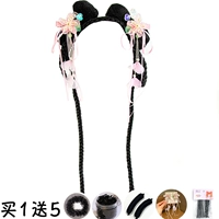 Розовый стример с маленькой тростниковой булочкой