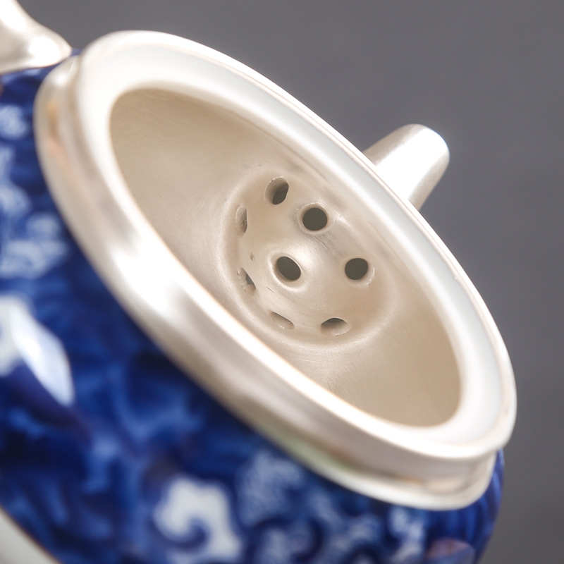 Jingdezhen silver ceramic teapot silver Japanese side put the pot of filtering kung fu tea tea, wooden house, single pot