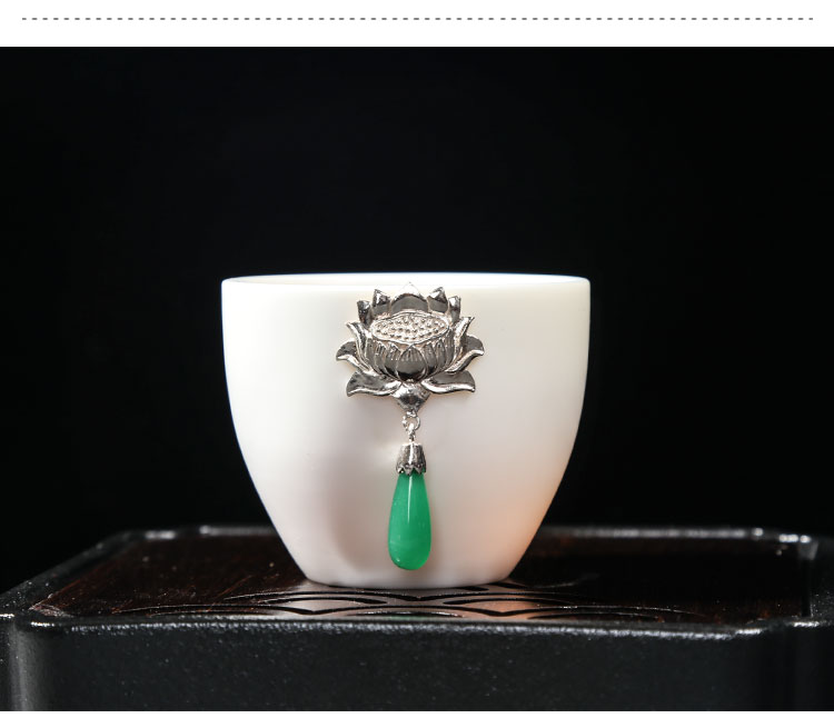 Dehua white porcelain with sterling silver cup suet jade up hang jade whitebait cup sample tea cup kung fu tea set single master CPU