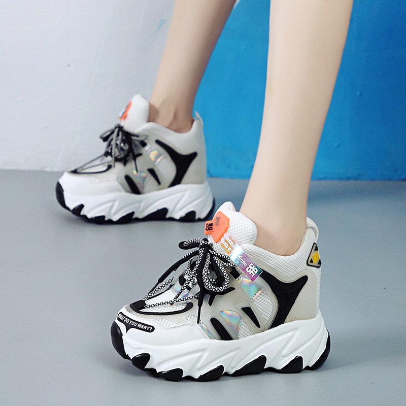 Net face heightening of old daddy shoes women ins Chains 2022 Spring new breathable Slim Sneakers Thick Bottom Shoes 8cm