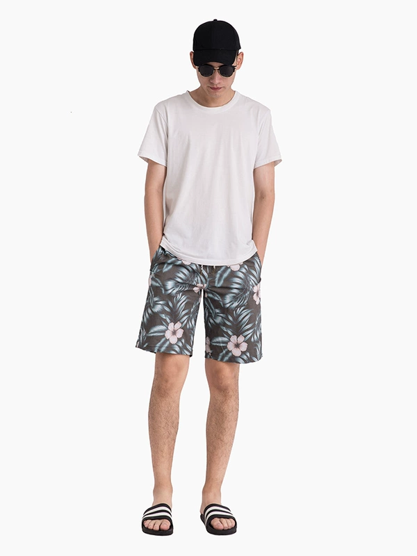 Yizhihai Chaohua Xixi Island Holiday Leaf Print Stretch Quần khô đi biển Quần short kiểu Hawaii - Quần bãi biển 	quần đi biển big size	