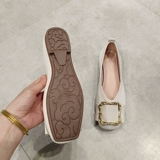 2024 Весенняя плоская единственная квадратная квадратная носка для одиночной обувь для женского неглубокого рта.