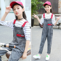 New 2021 girls strap pants set Autumn children foreign-style net red children Korean loose denim trousers