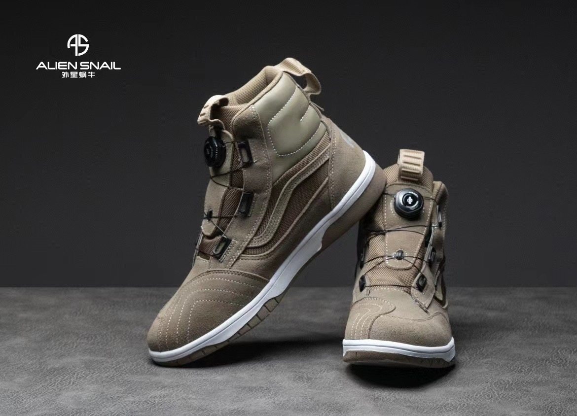 Alien Snail Locomotive Riding Boots All Season Racing Shoes Anti-Fall Casual Knots Riding Board Shoes Waterproof Ferris Shoe
