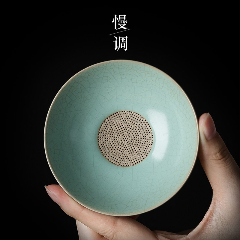 Slow adjustment Ru kiln ceramic tea leakage tea artifact tea filter tea filter creative open film filter tea ceremony accessories