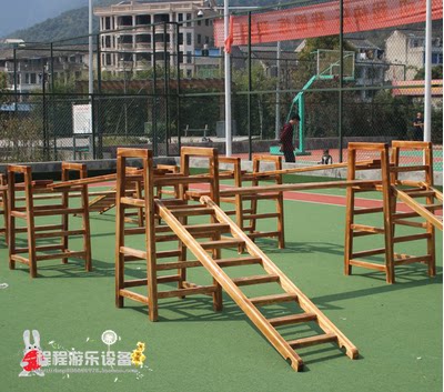 Kindergarten outdoor carbonated wood climbing frame physical composition Angie game climbing solid wood feeling integrated training equipment