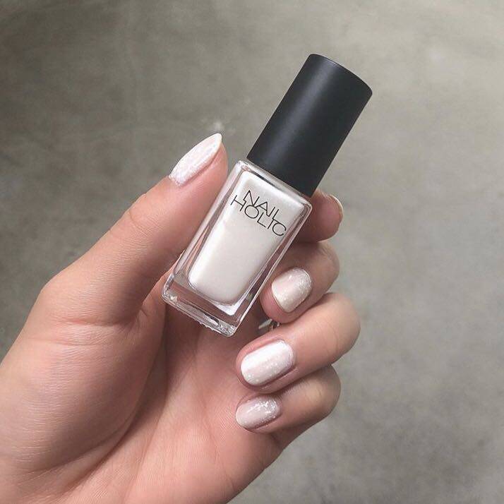 現貨日本kose Nail Holic Nailholic指甲油wt005 現貨日本kose Nail Holic Nailholic指甲油wt005