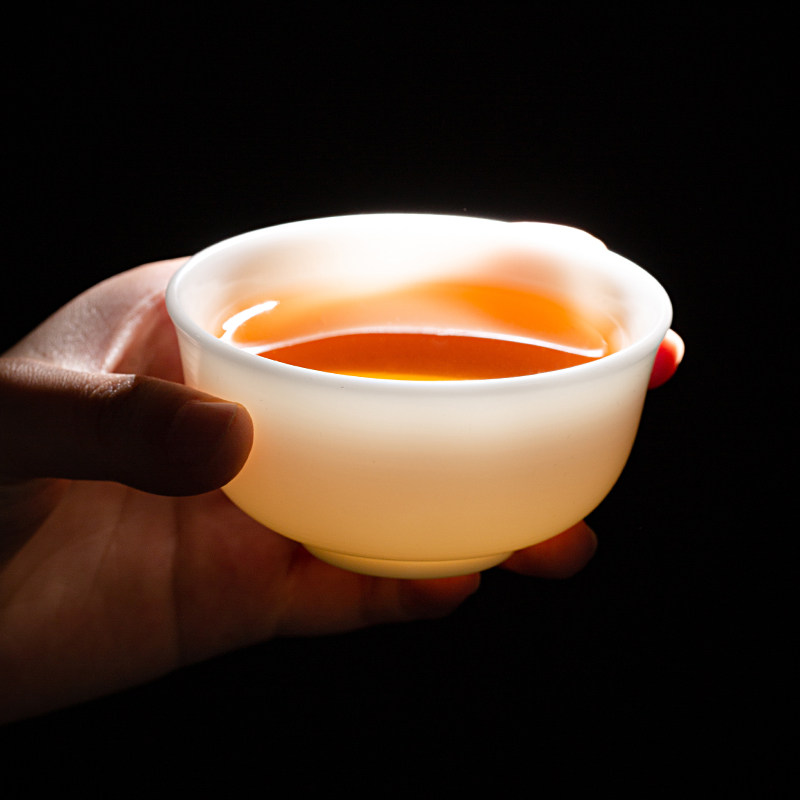 Ink-dyed incense Chen Qingyi handmade Dehua white porcelain teacup Sheep fat glaze Jade porcelain tea cup Kung Fu Tea with meditation cup