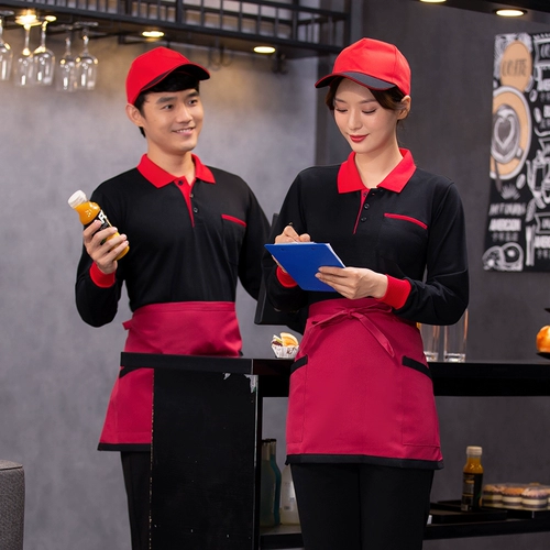 Отец -официант рабочая одежда длинная -насыщенные женские общественные гостиницы горячий горшок для барбекю торт с молоком чай быстрый ресторан