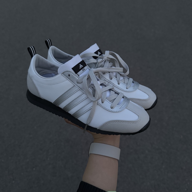 Adidas Vs Jog 2.0 New Retro Sports Casual Shoes Adidas Gray Moral Training Shoes Jr4653