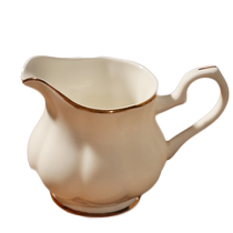 White bone china British European ceramic afternoon tea milk cup milk cup milk can coffee supporting utensils wine dispenser milk tank