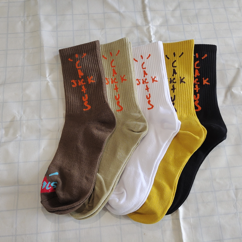 Trendy Brand Sneakers Aj1 Swoosh Socks Travis Scott Collaboration Four-Color Ts Long Socks Trendy Mid-Calf Sports Socks Trendy Brand Sneakers Aj1 Swoosh Socks Travis Scott Collaboration Four-Color Ts Long Socks Trendy Mid-Calf Sports Socks