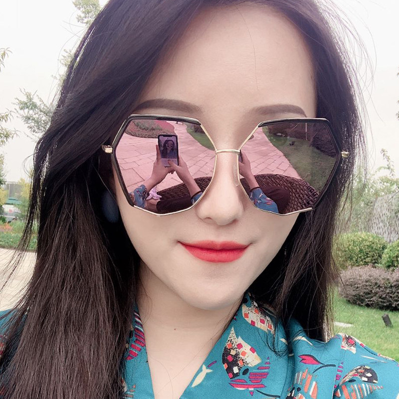 Sunglasses Women's anti-UV big face thin sunglasses 2020 net red tide drive polarized women's sunglasses