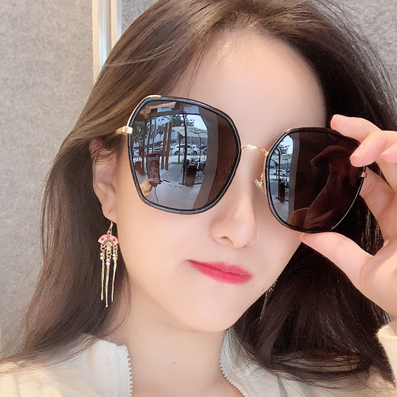 Sunglasses Lady Anti UV Big Face Slim Sunglasses 2020 Mesh Red Homecare Tide Driving Polarized Sunglasses