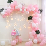 Воздушный шар, брендовая цепь, вечернее платье, наряжаться