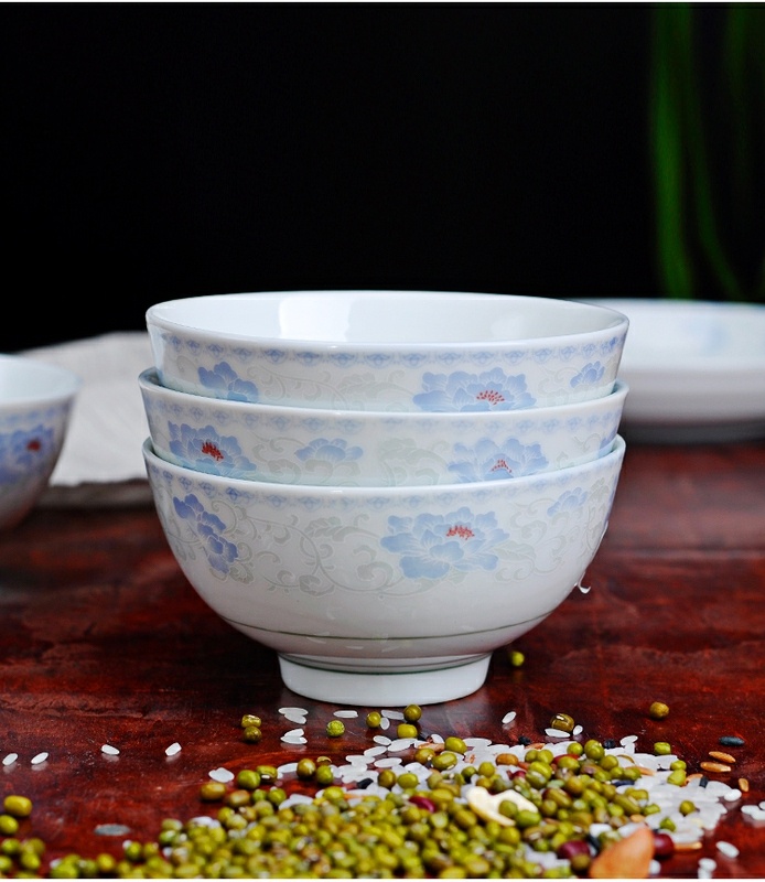 Under the glaze color with blue edge for Chinese old vintage 80 s ceramic bowl high thickening the hot small bowl