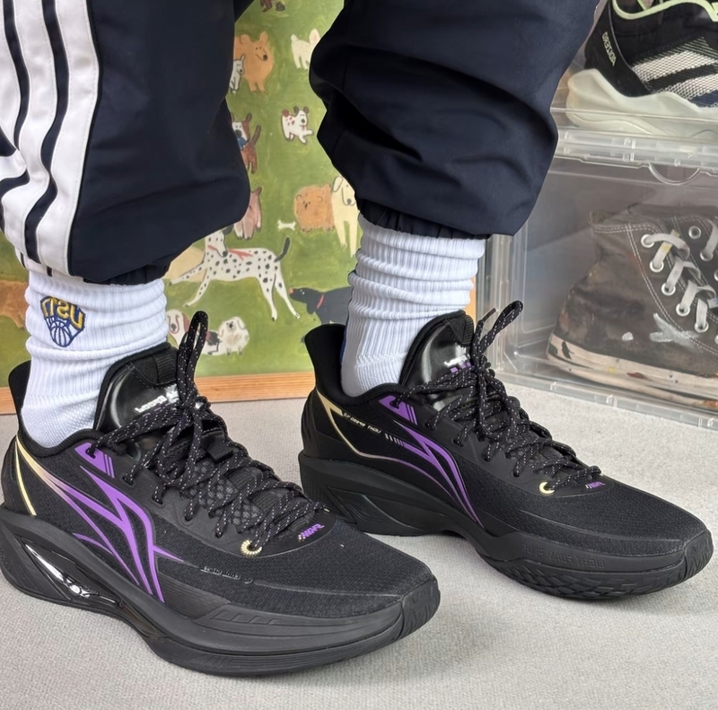 Li-Ning Quick 4 Practical Basketball Shoes, Anti-Torsion, Stable Support, Comfortable Low-Top Basketball Shoes Abpw011-7 Li-Ning Quick 4 Practical Basketball Shoes, Anti-Torsion, Stable Support, Comfortable Low-Top Basketball Shoes Abpw011-7