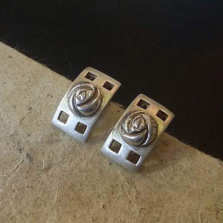 Western Antique Jewelry Retro Ornaments Uk KIT HEATH BRAND 925 pure silver Inron rose ear clip