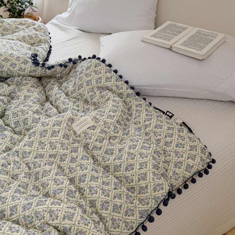 Korean-Style Ball-Edged All-Cotton Crinkled Gauze Integrated Quilt, Machine Washable, Double-Person Spring and Autumn Quilt, Soft and Skin-Friendly, Summer Air-Conditioning Quilt