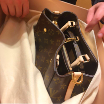 2021 new high-end tide print leather vintage fashion wild tide pack premium print ladies Hand bag