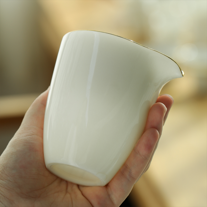 Shangfang Phnom Penh White Porcelain Fair Cup Multi-Style Ceramic Tea Ceremony Accessories Uniform Cup Public Cup Tea Dispenser Tea Leak Cup Tea Set