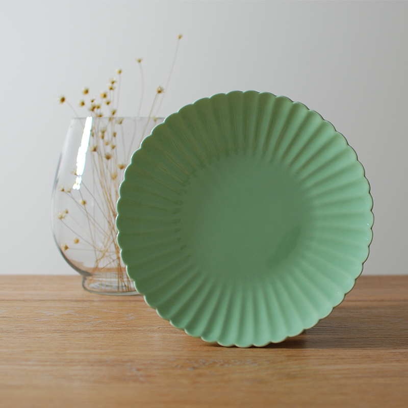 High ins do old vintage white by pan dinner plate tableware of pottery and porcelain Japanese household food all the plates