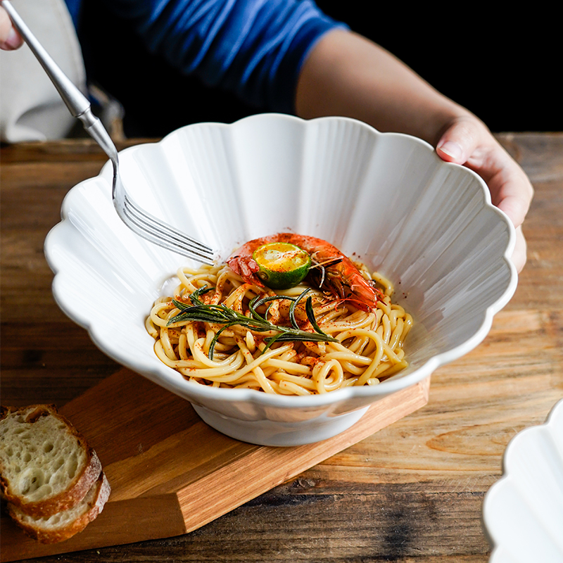 Nordic Japanese creative variable glaze porcelain hat to household rainbow such as bowl bowl of soup bowl of fruit salad bowl dessert bowl of ltd.