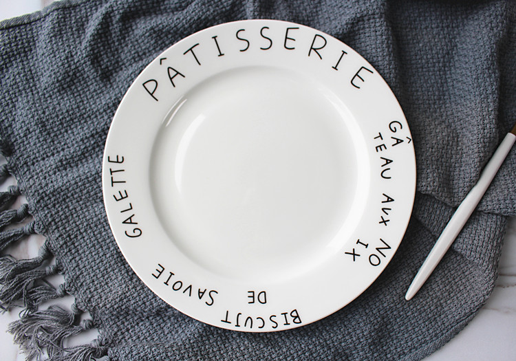 Northern wind INS breakfast French letters ceramic cake, pasta dish dish dish fruit salad steak dinner plate