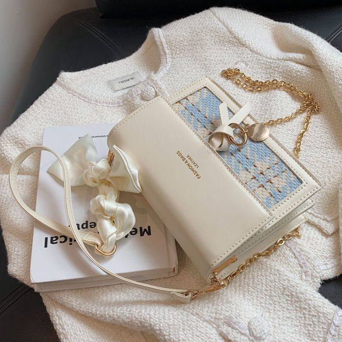 Сумка женская новинка 2025 года, универсальная весенне-летняя сумка на одно плечо tide all-match, популярная цепочка, взрывная нишевая сумка-мессенджер высокого класса.